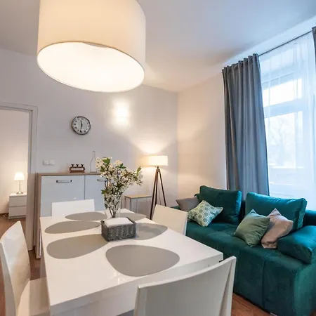 Lights Bosacka Apartman *